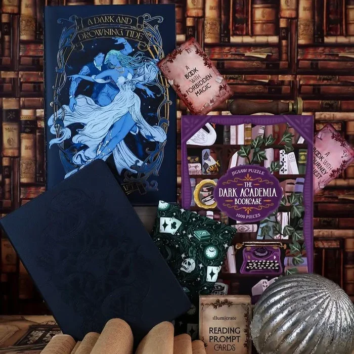 A Dark and Drowning Tide (Illumicrate ‘Darker Academia’ exclusive)