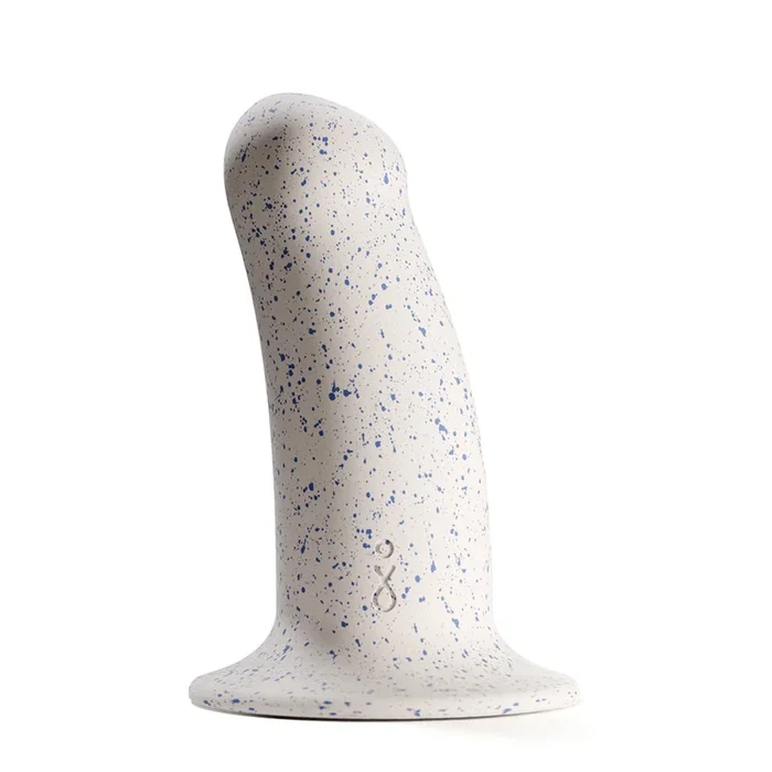 Boo 5.5″ Silicone Dildo