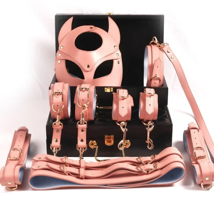 Catwoman – Leather Bondage Kits