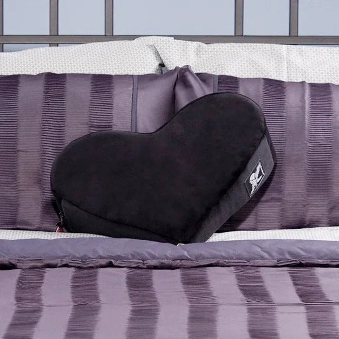 Liberator Heart Wedge Black