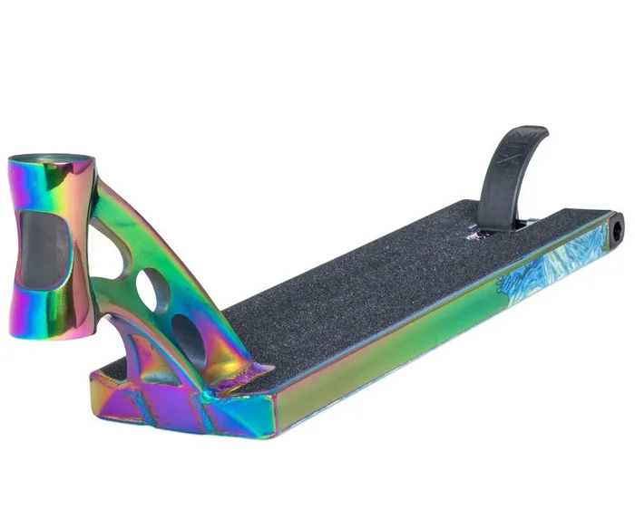 Madd Gear Juzzy Carter Signature V2 Deck – 5″ Wide