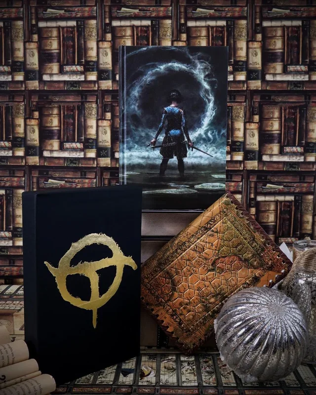 Sabriel by Garth Nix (Daphne Press Deluxe)