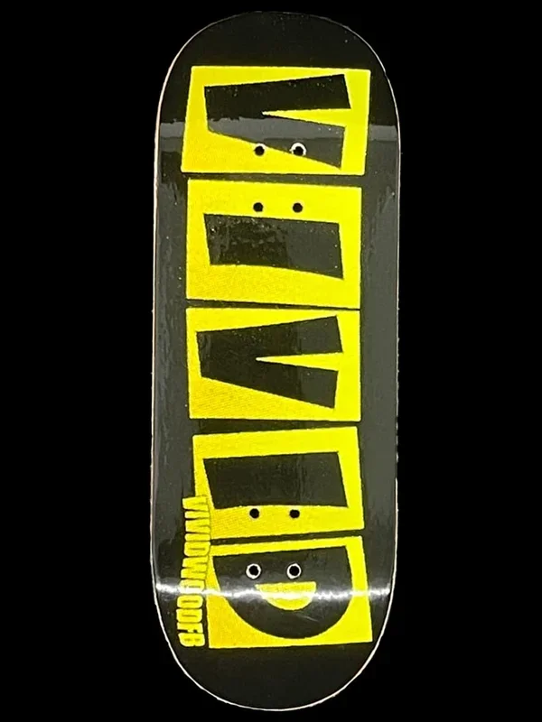 VividWood Fingerboard Deck – Gold Vivid Baker