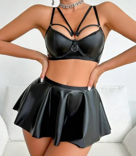 Women’s Goth Sexy Lingerie Set (Underwired Bra, Thong, Skirt)